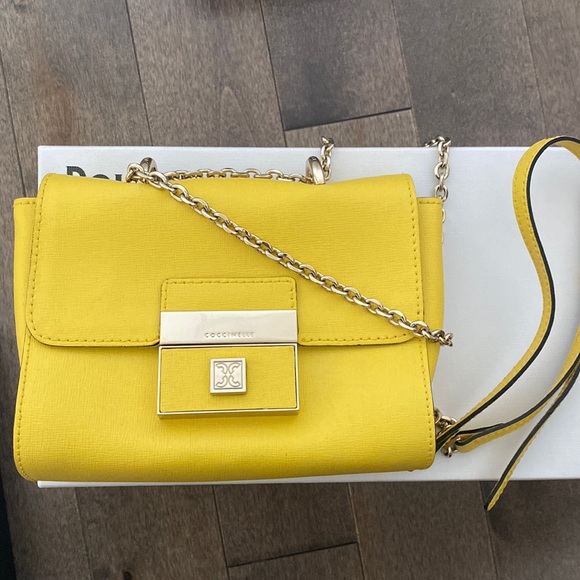 Leather crossbody bag - Picture 1 of 3